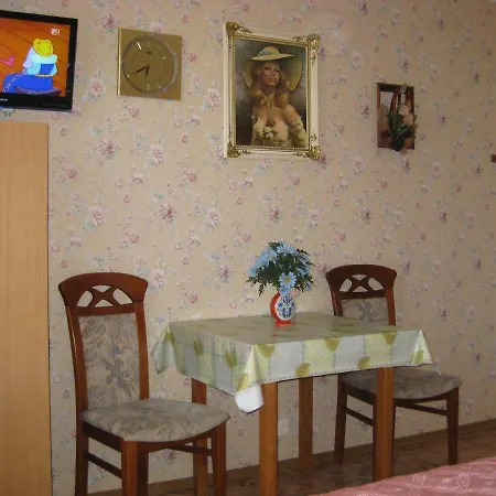 Hilaria Πανσιόν Jastrzębia Góra